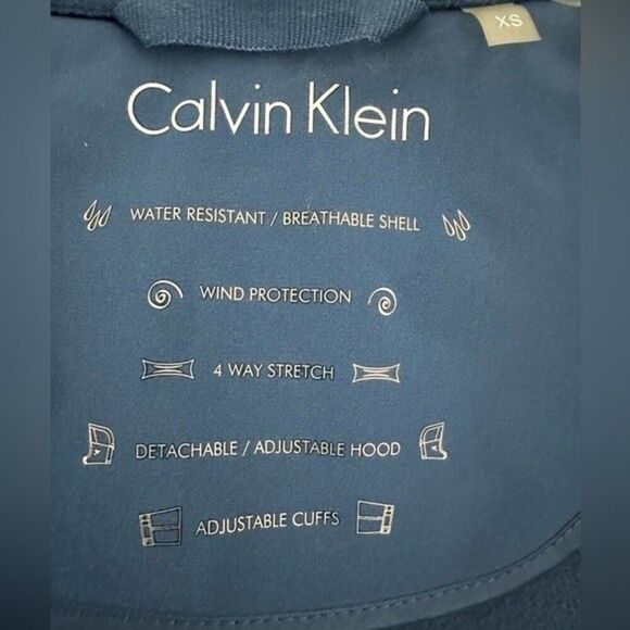 Calvin Klein Blue Water Resistant Jacket. Size XS. - Picture 10 of 10